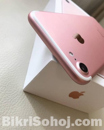 iphone 7 {64GB}